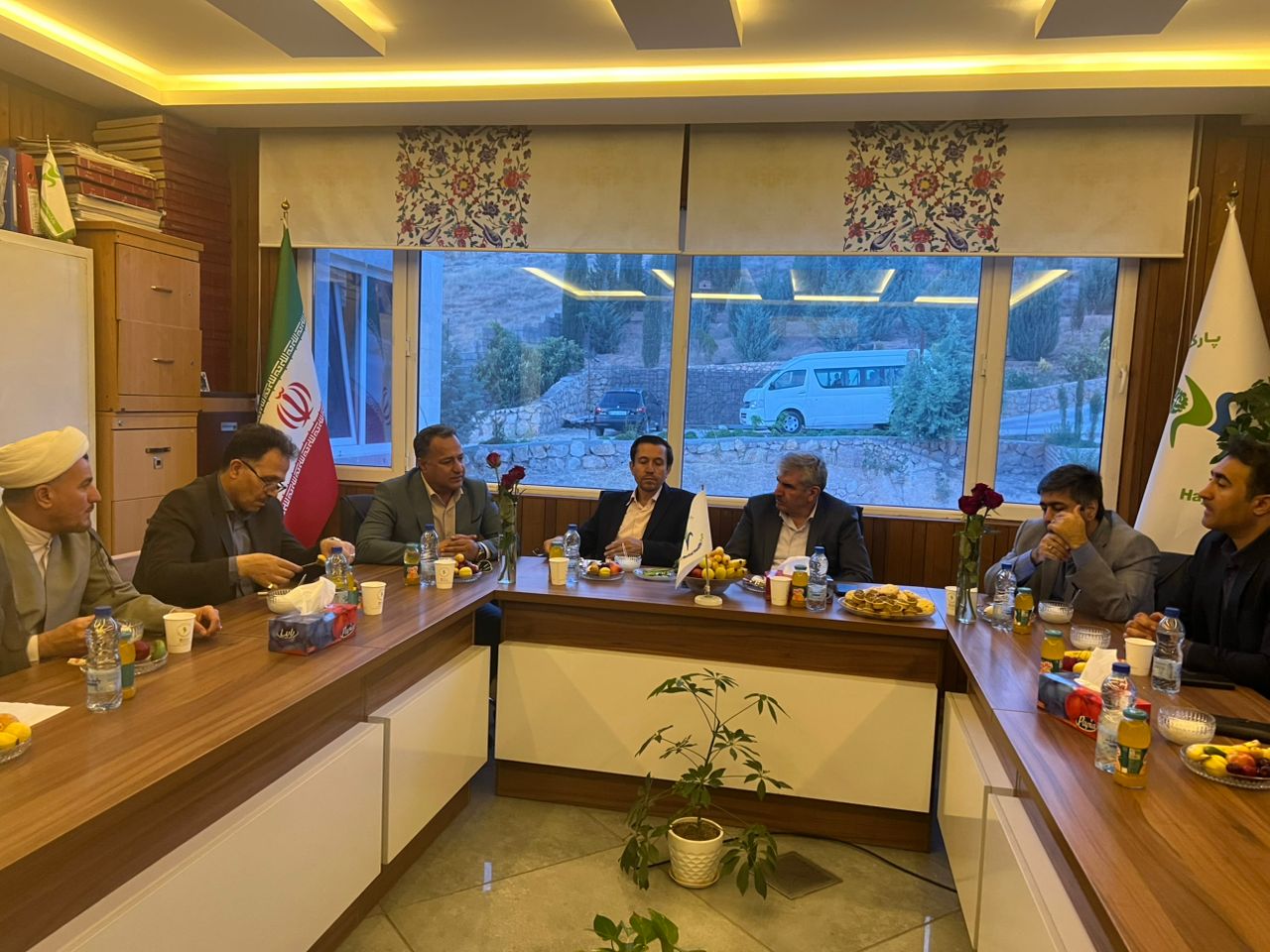 بازدید ریاست دانشگاه جامع علمی کاربردی کشور از مرکز آموزش علمی کاربردی سلامت دهکده سبز شیراز